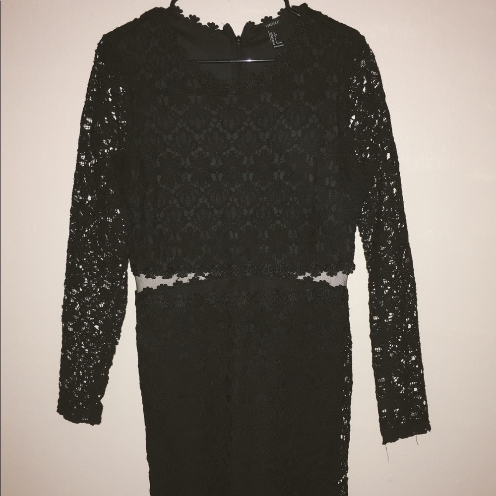 Lace mini dress
